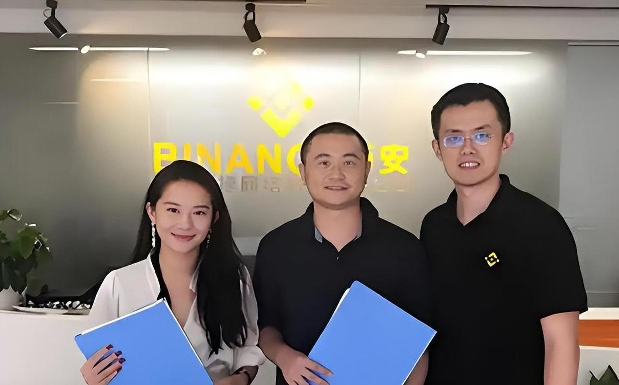 何一币安(币圈何一微博)